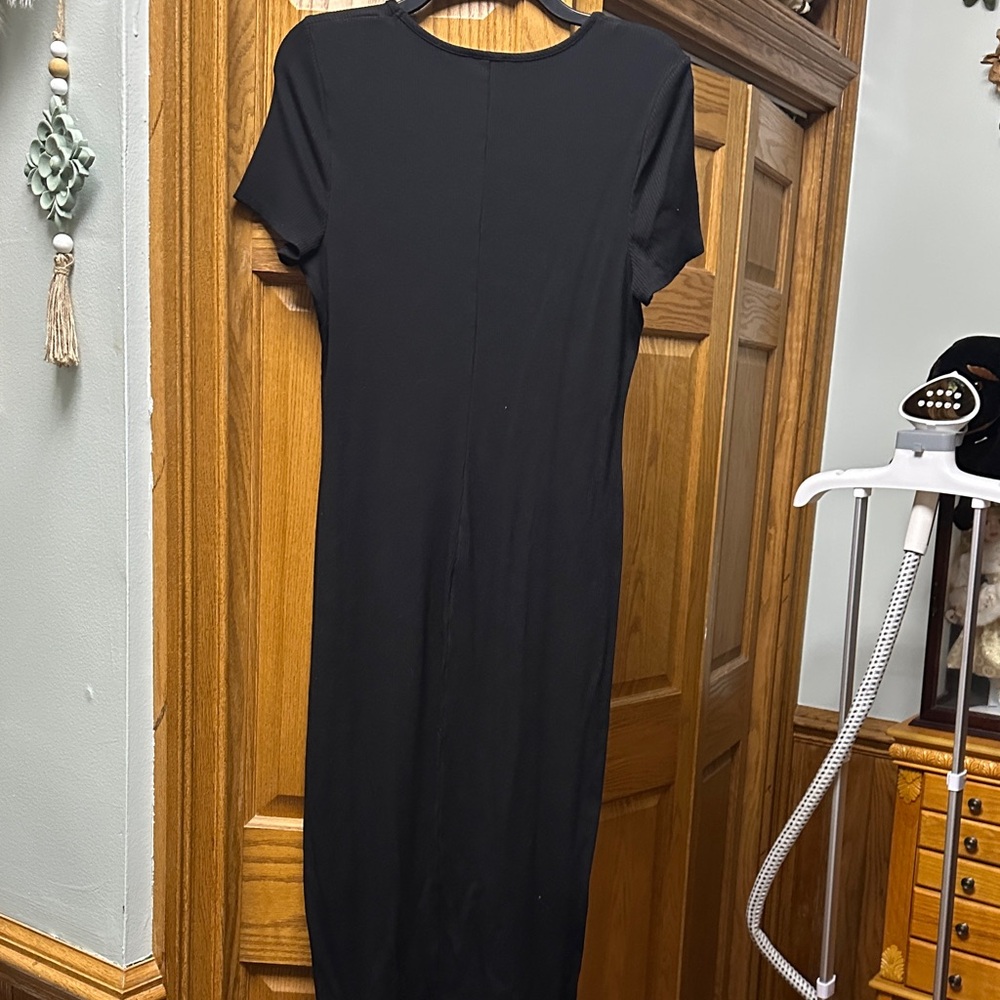bebe Elegant Black Midi Dress - Picture 5 of 7
